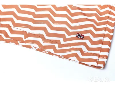 Shorts - Napapijri (Storlek S). Nypris 550kr.