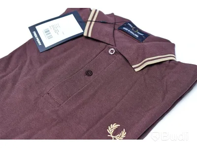 Piké skjorta - Fred Perry (Storlek 40). Nypris 899kr.