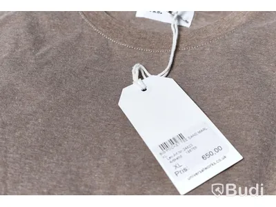2 pack T-shirts - Backside club & Universal Works (Storlek XL). Nypris 1200kr