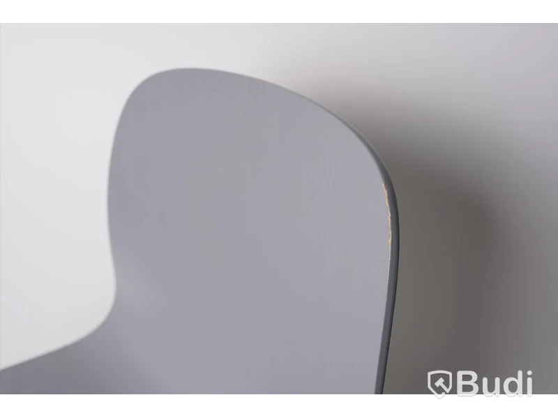 Stol - 1 st. Visu Chair (Sled base), MUUTO, grå, trä och metall. Nypris 2 695 kr/st.