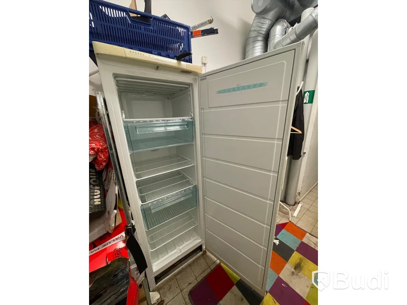 Frys - Electrolux 60x60x180 cm