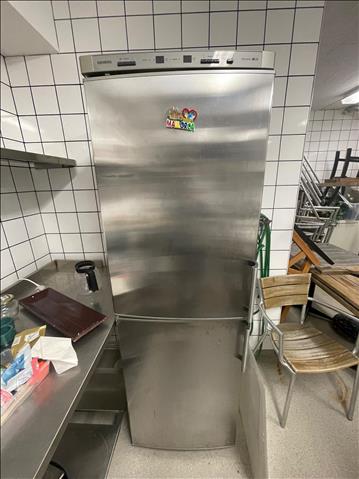 Frys - Siemens FD8209, 60x61x180 cm 