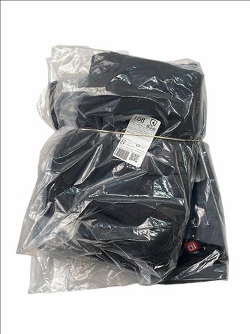 1 st Blazer NY Silver Grey DAM Medium & 1 st NY Padded Jacket Black DAM Medium Märke: ID IDENTITY,  ord. pris ca: 1500 kr