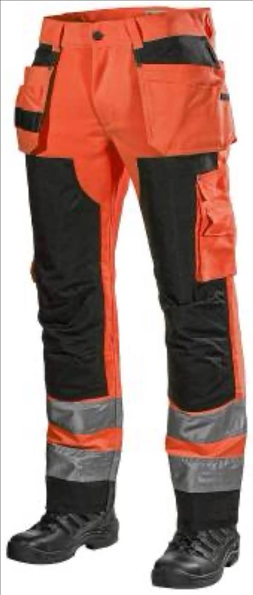 (NY) 2 st. Arbetsbyxa L.brador 160PB Orange strl. 60, Totalt ord. pris inkl. moms: ca 2738 kr