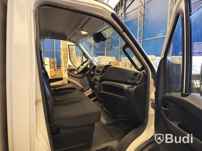 Lastbil IVECO Daily -2019 |  Totaltvikt 7,2t - EXPORT