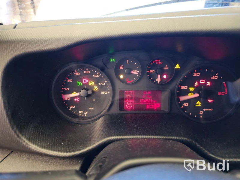 Lastbil IVECO Daily -2019 |  Totaltvikt 7,2t - EXPORT