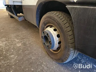 Lastbil IVECO Daily -2019 |  Totaltvikt 7,2t - EXPORT