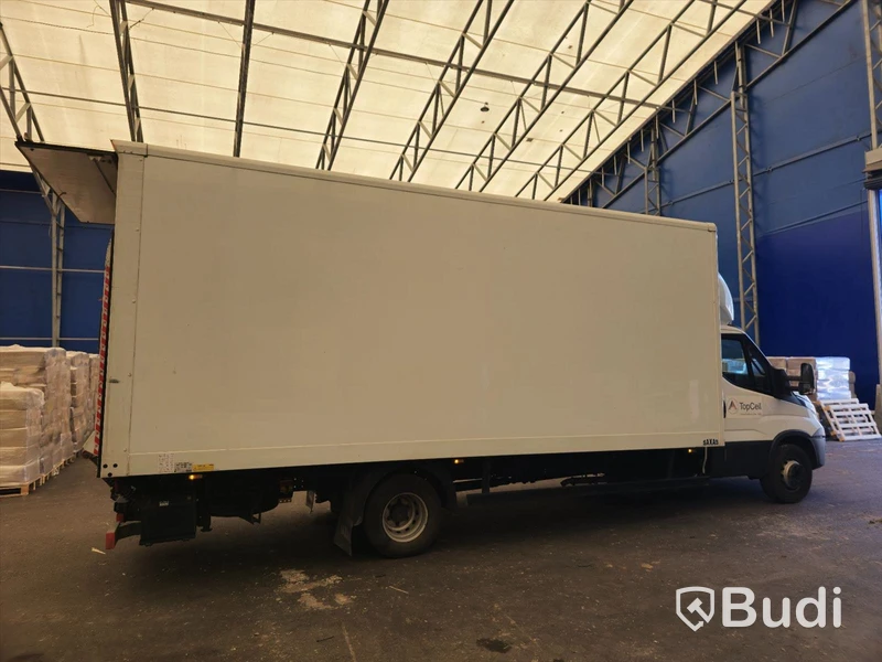 Lastbil IVECO Daily -2019 |  Totaltvikt 7,2t - EXPORT