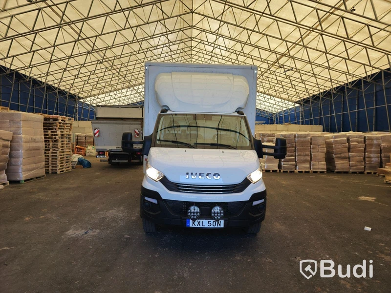Lastbil IVECO Daily -2019 |  Totaltvikt 7,2t - EXPORT