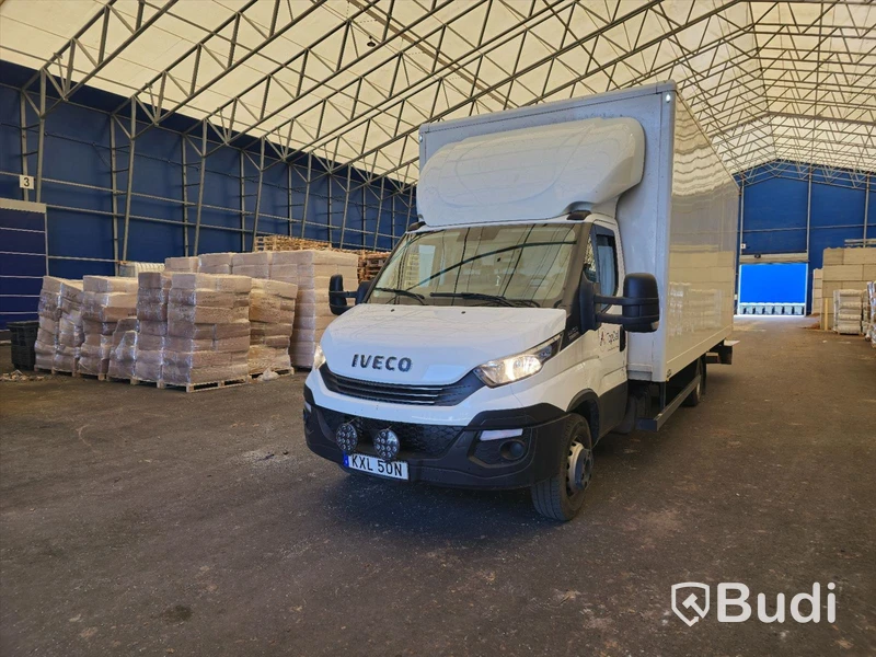 Lastbil IVECO Daily -2019 |  Totaltvikt 7,2t - EXPORT