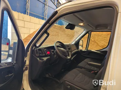 Lastbil IVECO Daily -2019 | Totaltvikt 7,2t - EXPORT