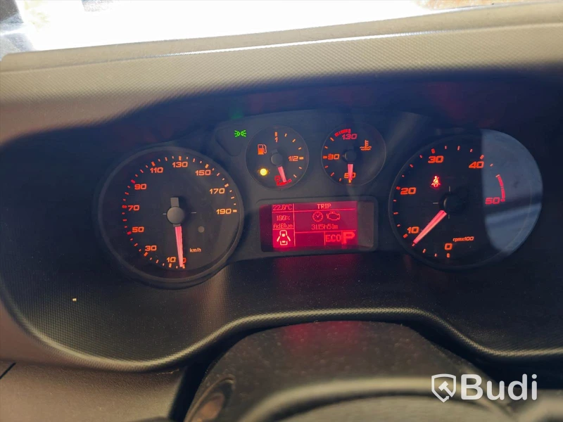 Lastbil IVECO Daily -2019 | Totaltvikt 7,2t - EXPORT