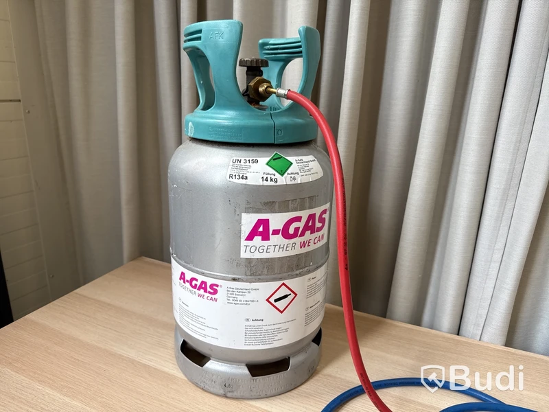 Tub köldmedium (R134a) med manometerställ