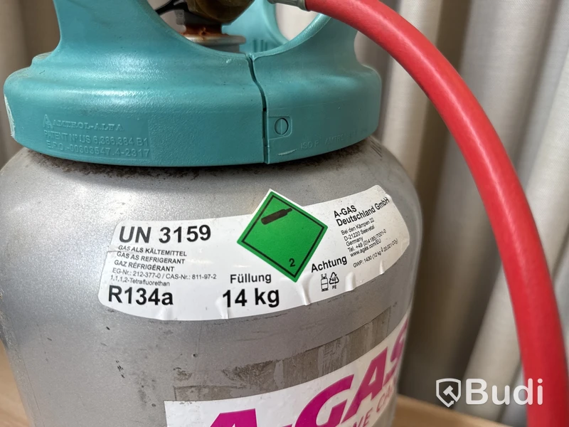 Tub köldmedium (R134a) med manometerställ