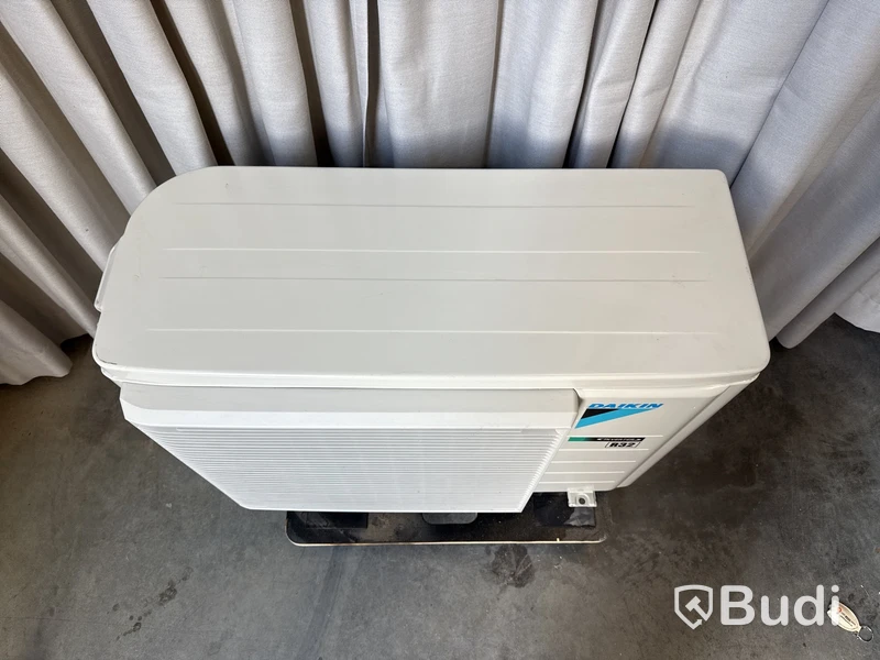 Luftvärmepump | Daikin RXTM30R2V1B