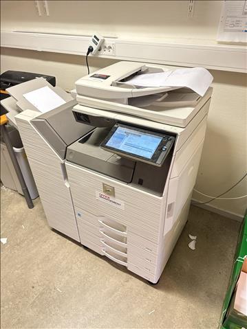 Kopiator SHARP MX-3060V med efterbehandlare