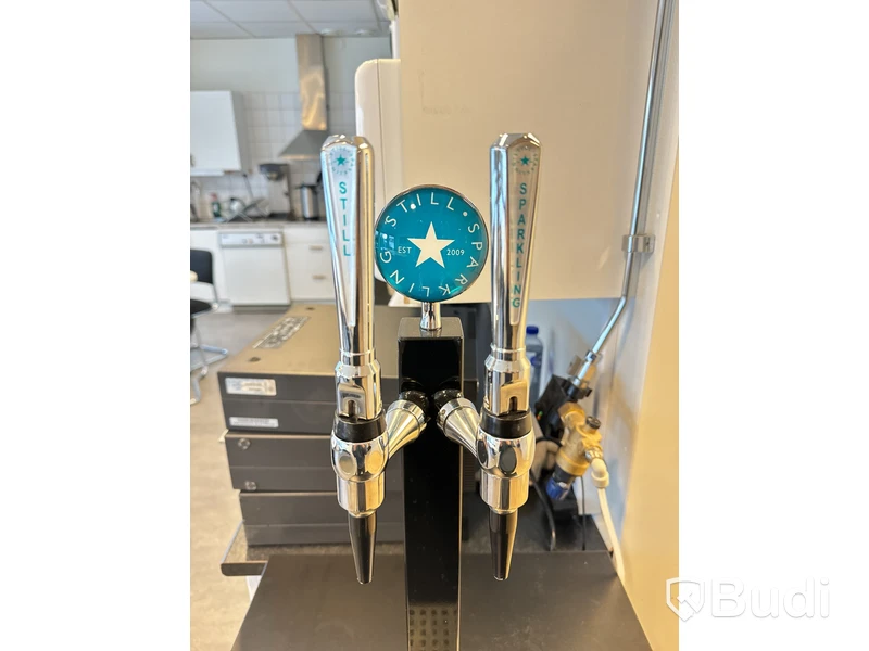 Vattenmaskin dryckesfontän med kolsyremaskin