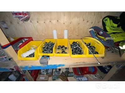 20 fots container med innehåll