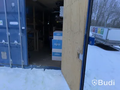 20 fots container med innehåll