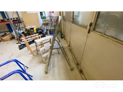 Trappstegar, gipsbockar m.m.