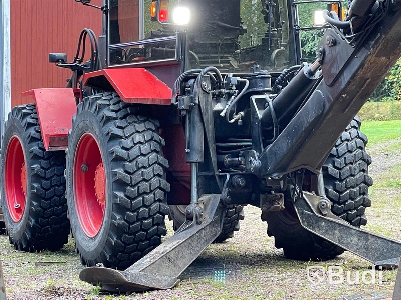 Traktorgrävare Huddig 960 | Midjestyrd grävlastare | 13858 timmar