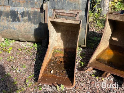 Traktorgrävare Huddig 960 | Midjestyrd grävlastare | 13858 timmar