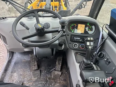 Lastmaskin New Holland W80C LR | 481h | 2023 | gaffelställ & planeringsskopa