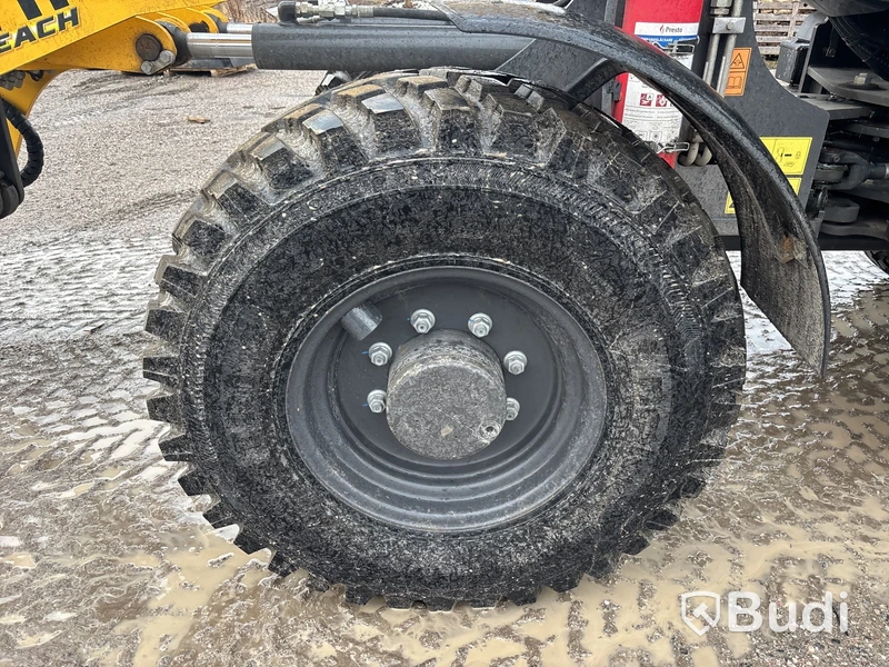 Lastmaskin New Holland W80C LR | 481h | 2023 | gaffelställ & planeringsskopa