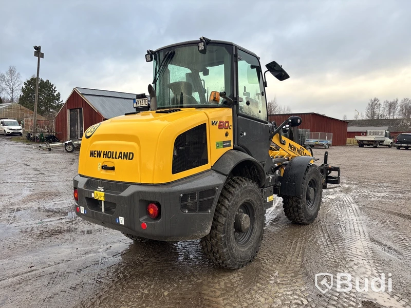 Lastmaskin New Holland W80C LR | 481h | 2023 | gaffelställ & planeringsskopa