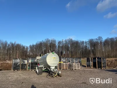 Parti plastbackar för växter - ca 800 st