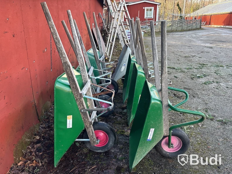 7 st skottkärror Hörby Bruk