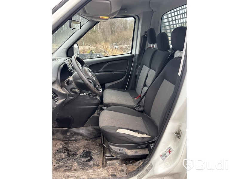 Fiat Doblo. 1.3 MultiJet | 7474 mil | Manuell | 95 hk | 2017