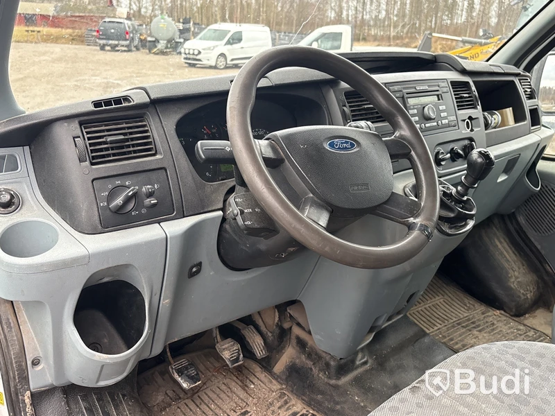 Ford Transit T350 2.4 TDCi | 18455 mil | Manuell | 115 hk | 2007 - Reparationsobjekt