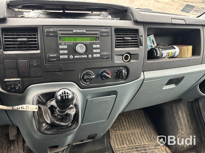 Ford Transit T350 2.4 TDCi | 18455 mil | Manuell | 115 hk | 2007 - Reparationsobjekt