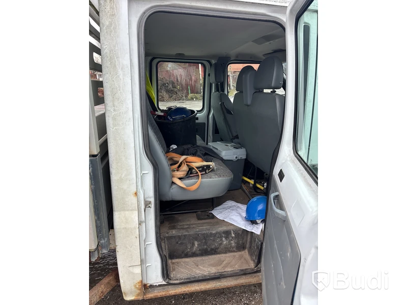 Ford Transit T350 2.4 TDCi | 18455 mil | Manuell | 115 hk | 2007 - Reparationsobjekt