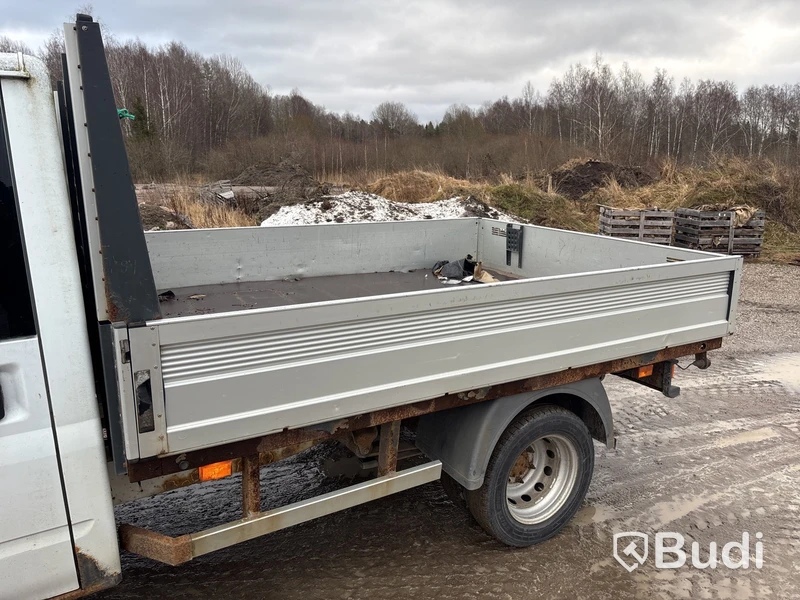 Ford Transit T350 2.4 TDCi | 18455 mil | Manuell | 115 hk | 2007 - Reparationsobjekt