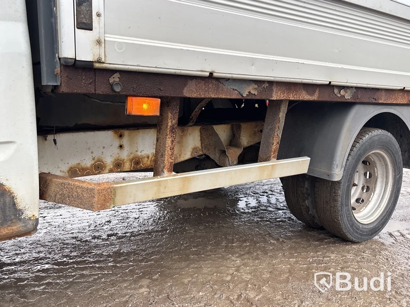 Ford Transit T350 2.4 TDCi | 18455 mil | Manuell | 115 hk | 2007 - Reparationsobjekt