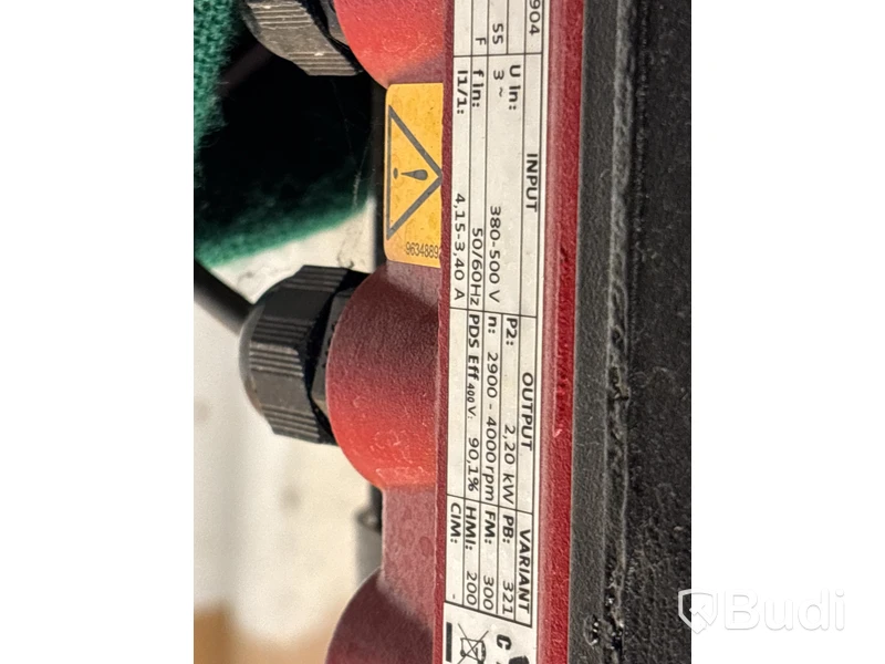 2 st bevattningspumpar Grundfos med 4 st vattentankar