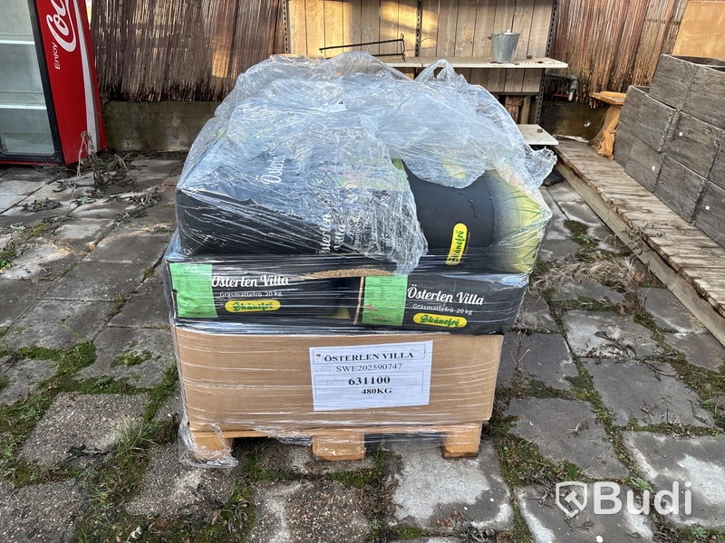 12 st säckar gräsfrö Skånefrö Österlen Villa 20 kg