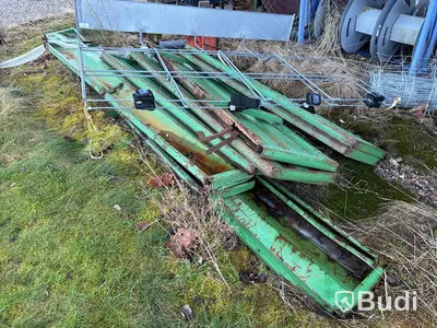 Traktorvagn Mörevagnen T-042/E | 2001 - Reparationsobjekt
