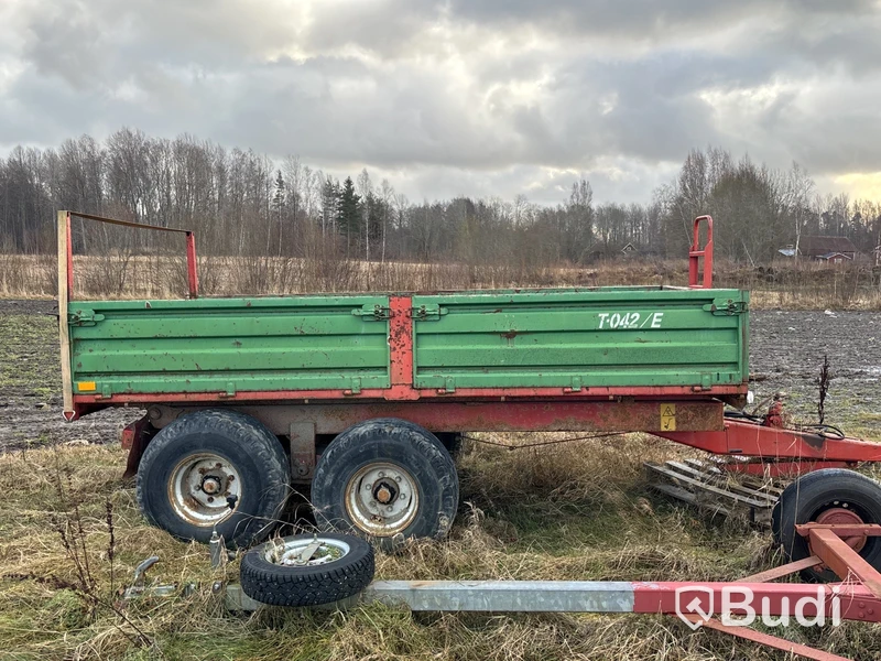 Traktorvagn Mörevagnen T-042/E | 2001 - Reparationsobjekt