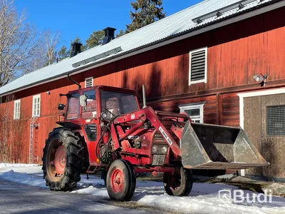 Traktor Volvo BM 430 T med lastarm skopa och gafflar