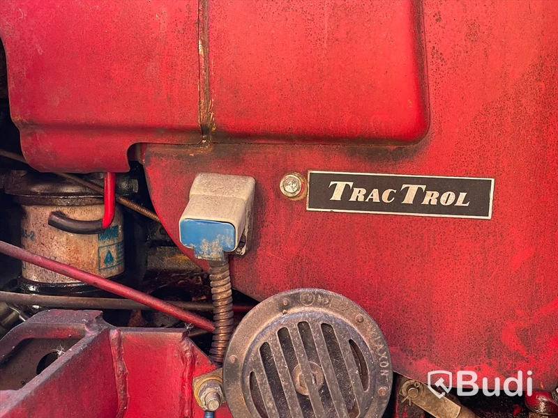 Traktor Volvo BM 430 T med lastarm skopa och gafflar