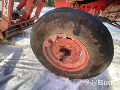 Traktor Volvo BM 430 T med lastarm skopa och gafflar