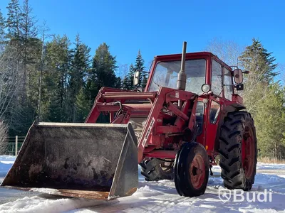 Traktor Volvo BM 430 T med lastarm skopa och gafflar