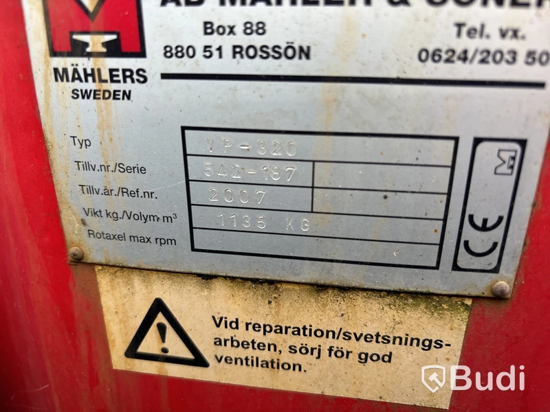 Massey Ferguson 6470-4 med vikplog & spridare, -2004