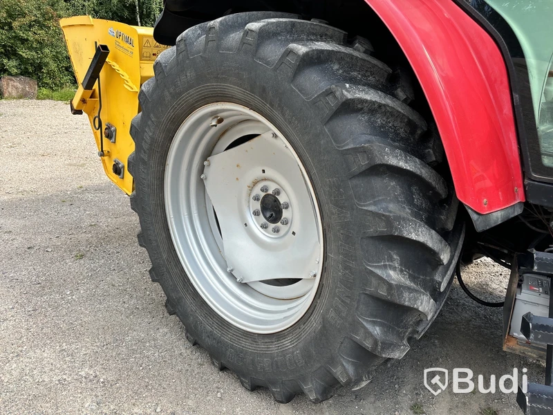 Massey Ferguson 6470-4 med vikplog & spridare, -2004