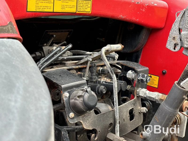 Massey Ferguson 6470-4 med vikplog & spridare, -2004