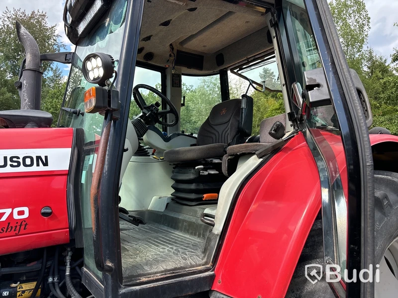 Massey Ferguson 6470-4 med vikplog & spridare, -2004