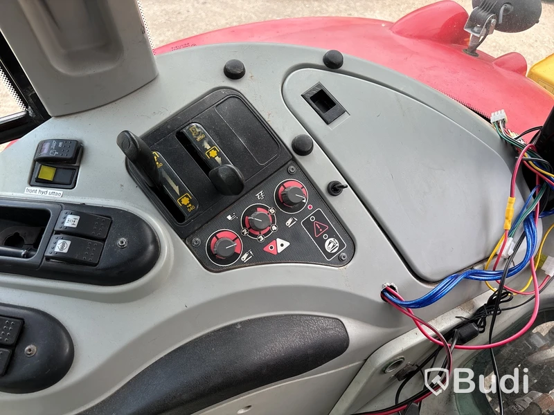 Massey Ferguson 6470-4 med vikplog & spridare, -2004